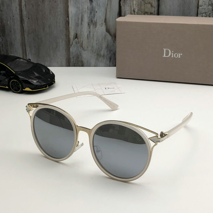 Dior Sunglasses Top Quality D5727_111