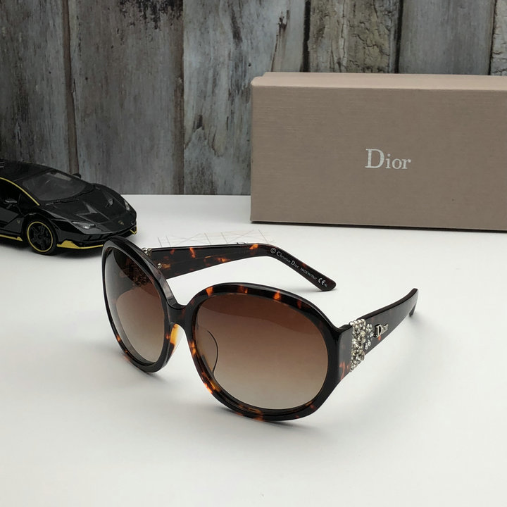 Dior Sunglasses Top Quality D5727_143