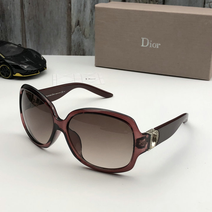 Dior Sunglasses Top Quality D5727_158