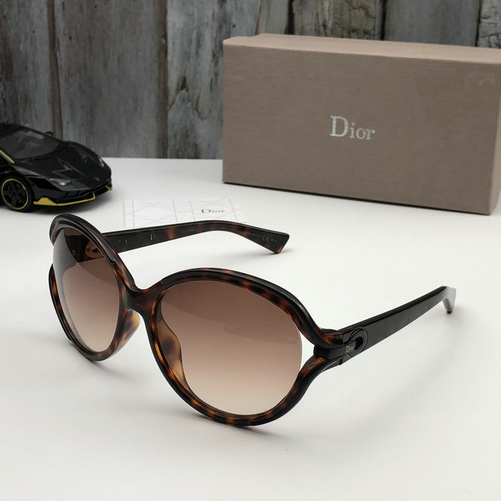 Dior Sunglasses Top Quality D5727_162