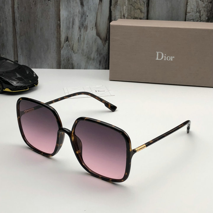Dior Sunglasses Top Quality D5727_202