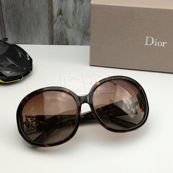 Dior Sunglasses Top Quality D5727_359