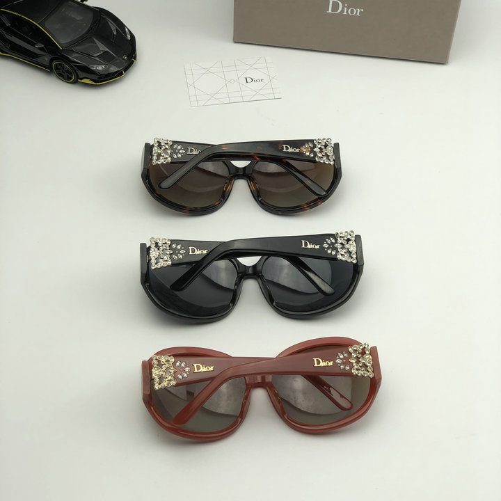 Dior Sunglasses Top Quality D5727_361