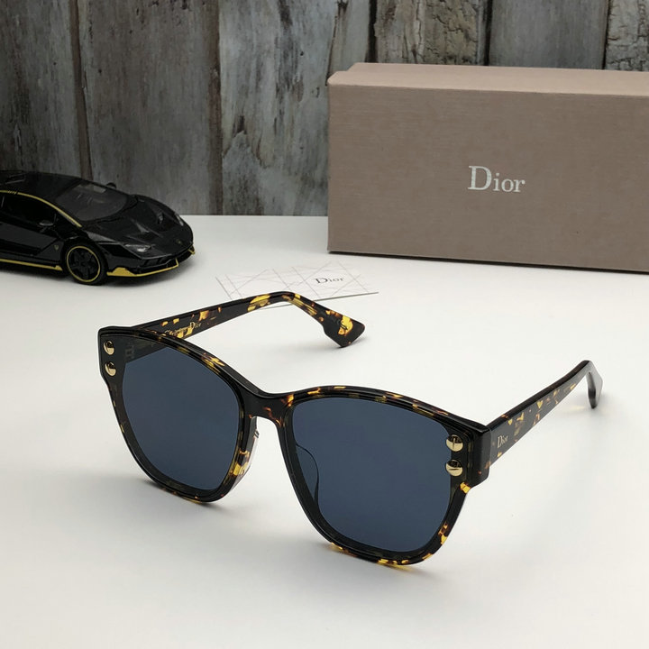 Dior Sunglasses Top Quality D5727_377
