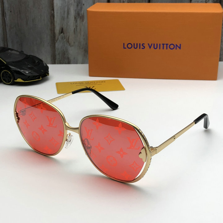Louis Vuitton Sunglasses Top Quality LV5729_120