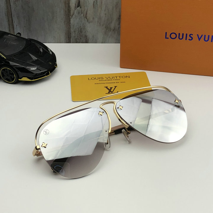 Louis Vuitton Sunglasses Top Quality LV5729_202