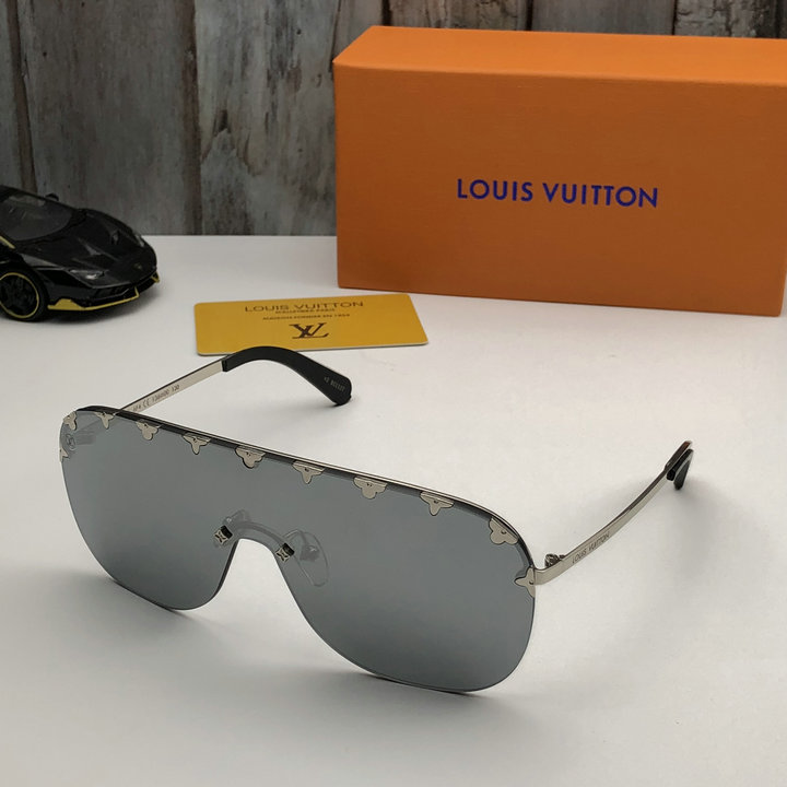 Louis Vuitton Sunglasses Top Quality LV5729_213