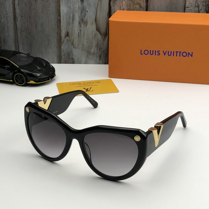 Louis Vuitton Sunglasses Top Quality LV5729_222