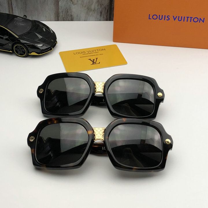 Louis Vuitton Sunglasses Top Quality LV5729_229