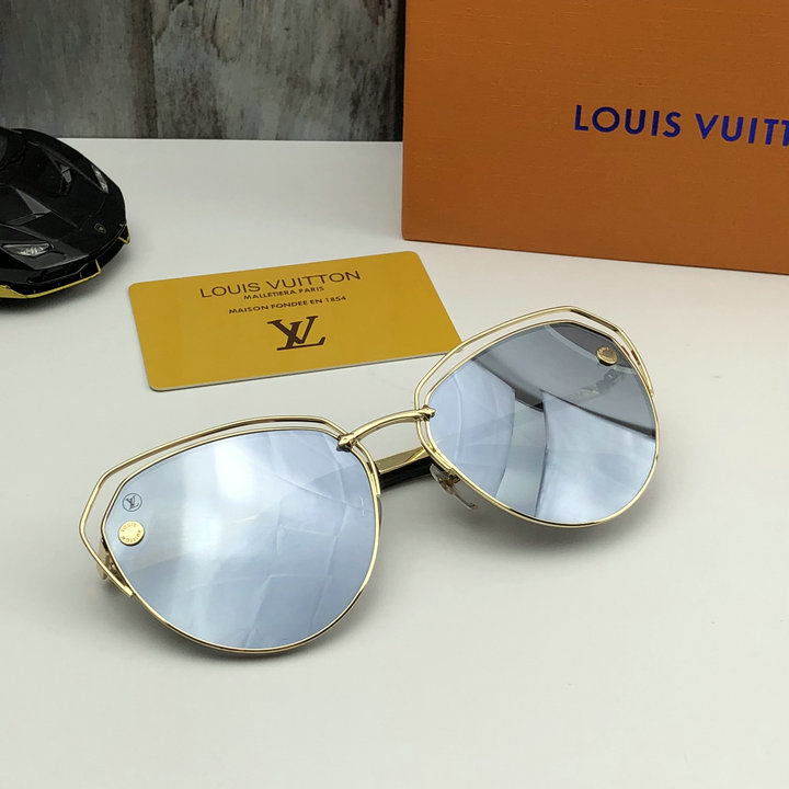 Louis Vuitton Sunglasses Top Quality LV5729_235