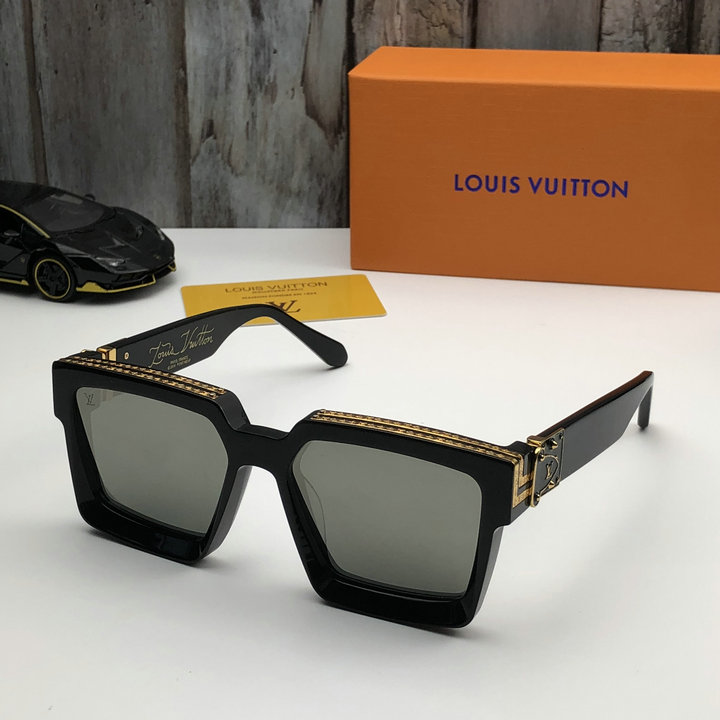Louis Vuitton Sunglasses Top Quality LV5729_3