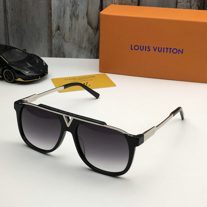 Louis Vuitton Sunglasses Top Quality LV5729_44