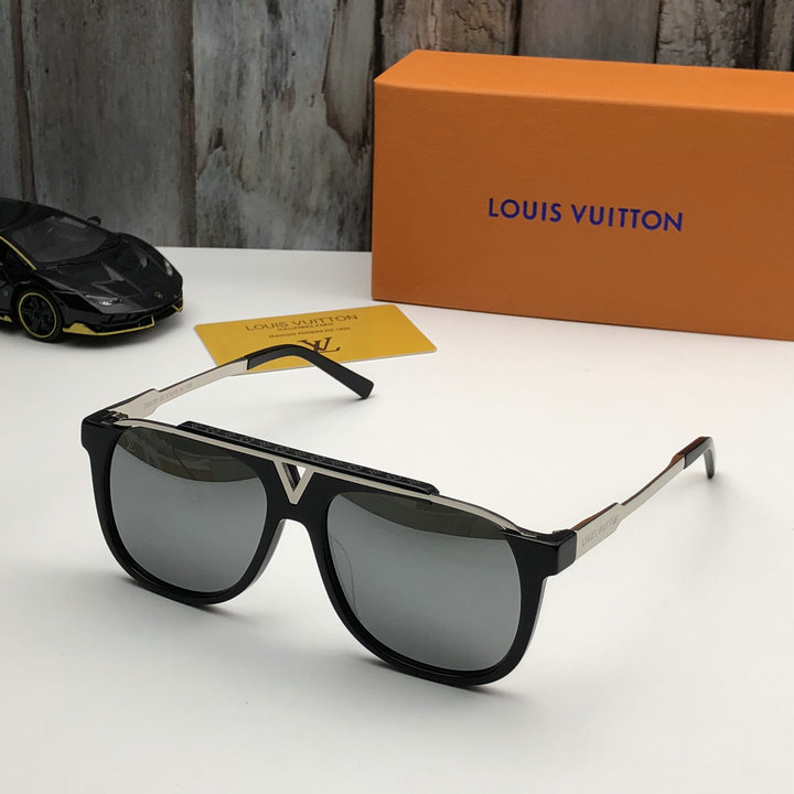 Louis Vuitton Sunglasses Top Quality LV5729_48
