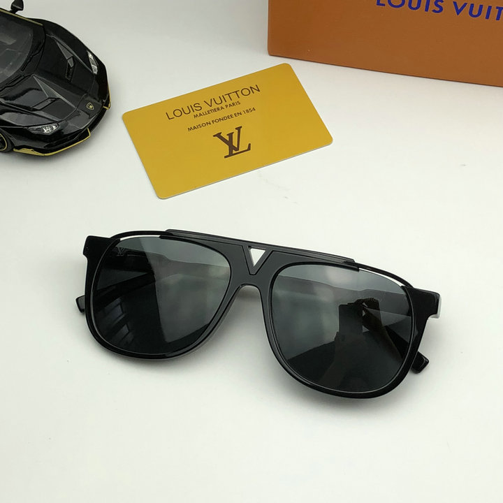 Louis Vuitton Sunglasses Top Quality LV5729_50