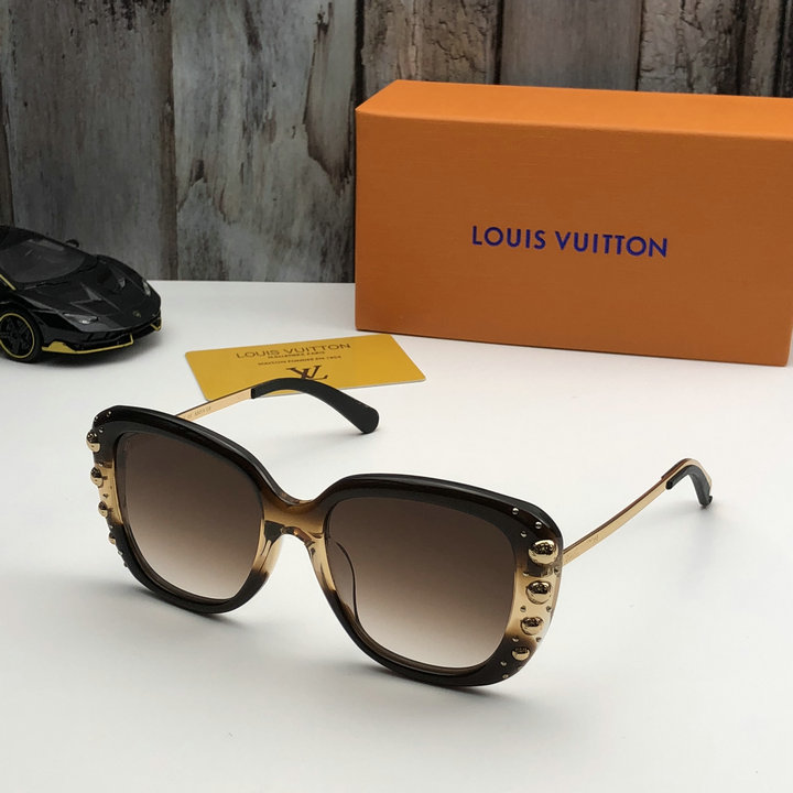 Louis Vuitton Sunglasses Top Quality LV5729_58