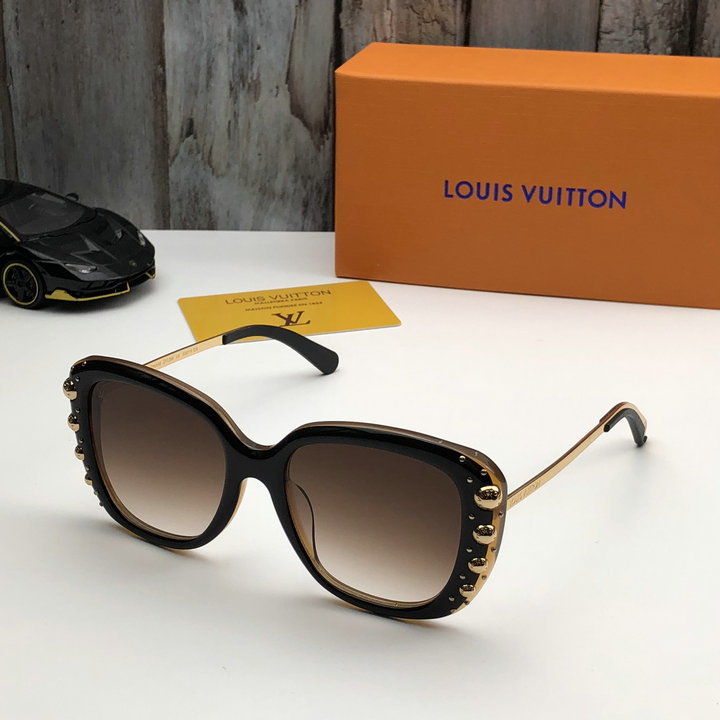 Louis Vuitton Sunglasses Top Quality LV5729_59