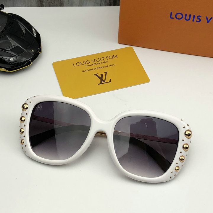 Louis Vuitton Sunglasses Top Quality LV5729_62