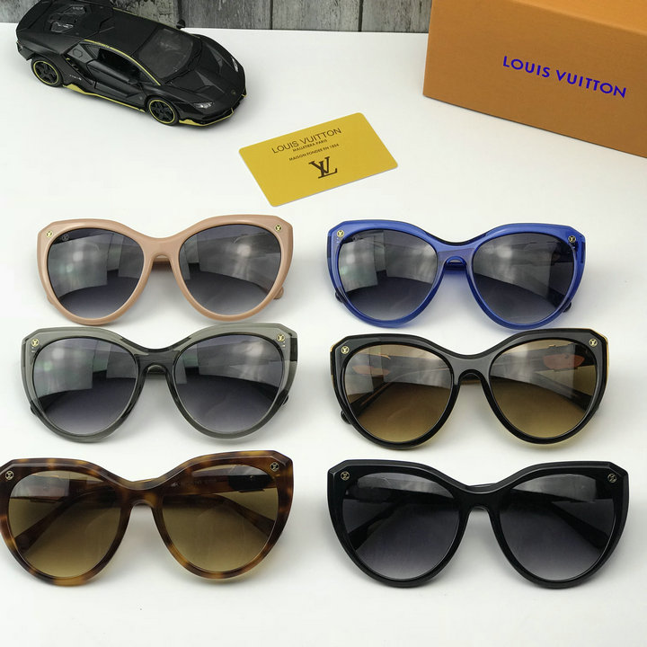 Louis Vuitton Sunglasses Top Quality LV5729_91