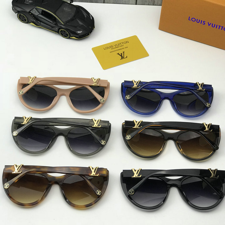 Louis Vuitton Sunglasses Top Quality LV5729_92