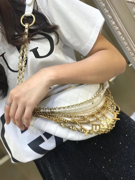 Chanel Original Leather Pearl Belt Bag C2039 white