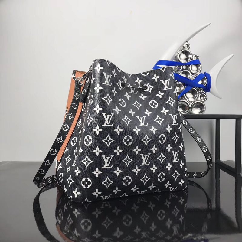 Louis vuitton original ONTHEGO NEONOE M44020 