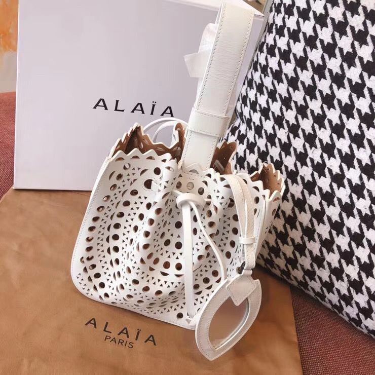 Alaia Openwork Original Leather Tote Bag A3659