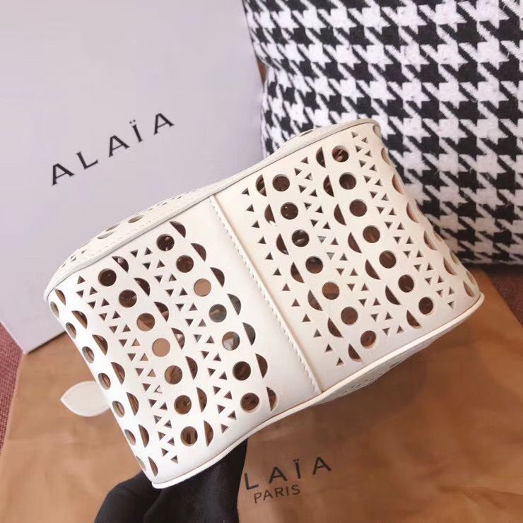 Alaia Openwork Original Leather Tote Bag A3659