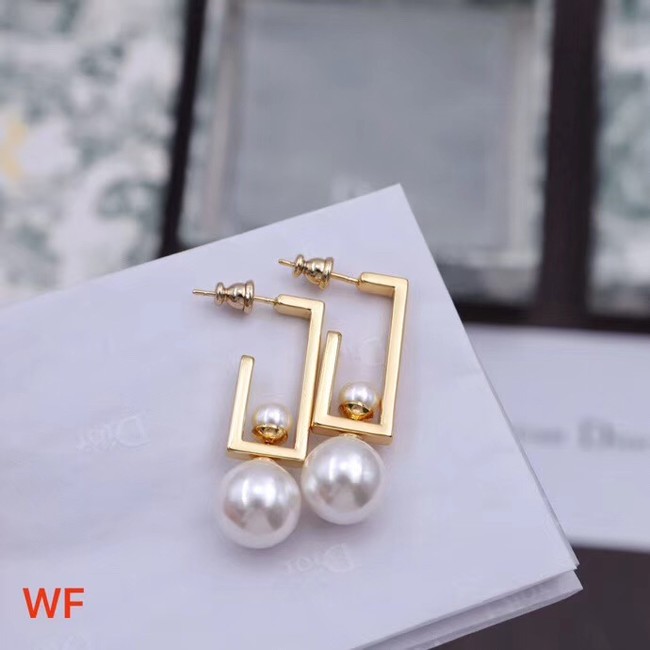 CELINE Earrings CE3613