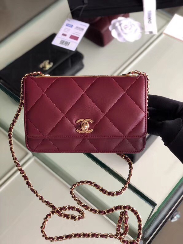 Chanel flap bag Lambskin & Gold-Tone Metal 3798 Purplish