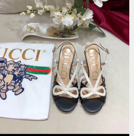 Gucci Shoes 57000