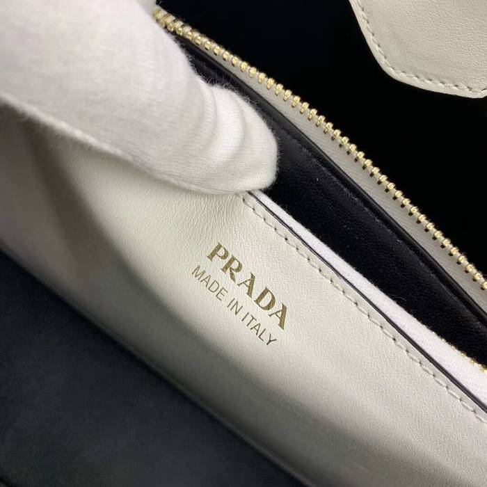 Prada Matinee handbag 1BA249 White