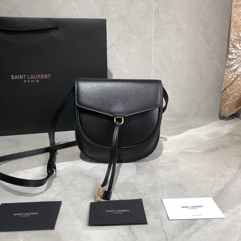 Yves Saint Laurent Cow Leather Shoulder Bag Y551559 Black