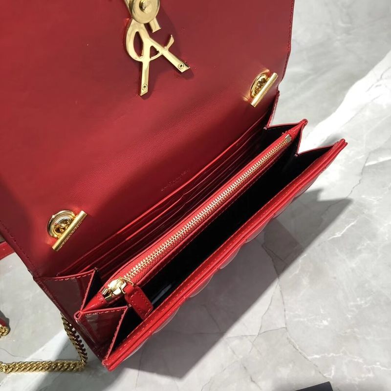 Yves Saint Laurent Patent Original Leather Shoulder Bag Y554125 Red