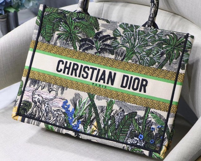 DIOR BOOK TOTE BAG IN EMBROIDERED CANVAS C1287 green