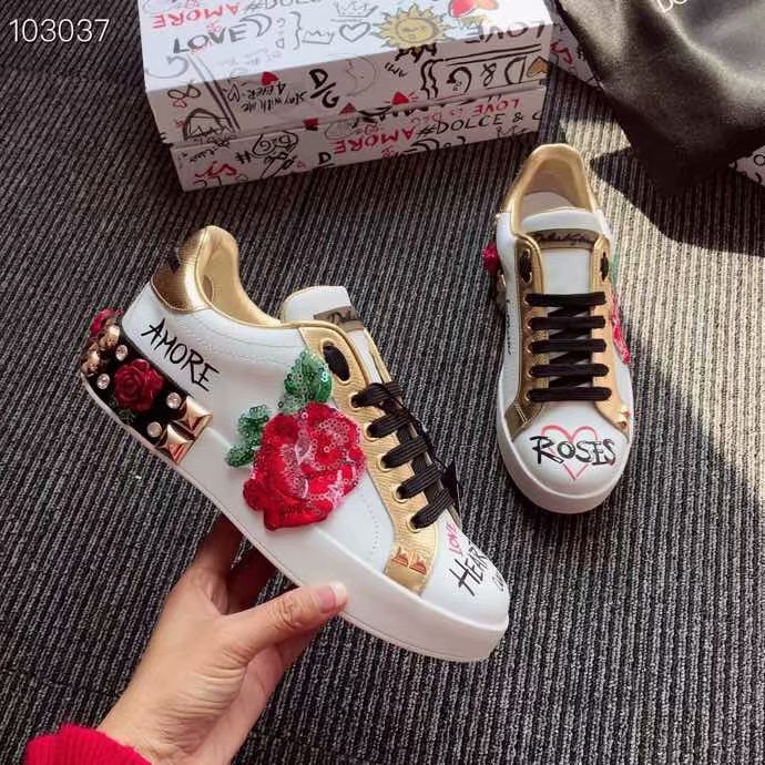 Dolce & Gabbana Flower Shoes DG440FDC-1
