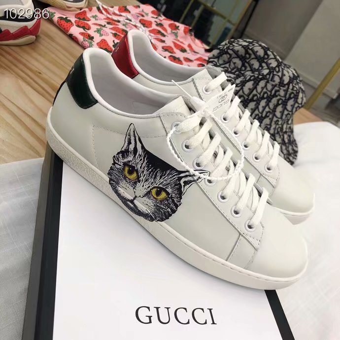 Gucci Shoes GG1552H-2