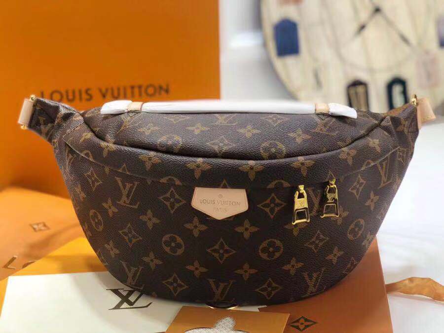 Louis vuitton original monogram canvas BUMBAG M43644