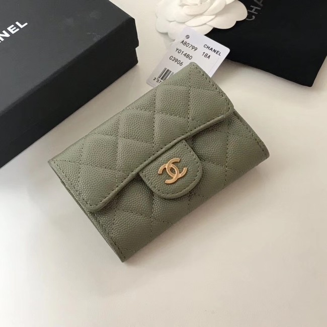 Chanel card holder Calfskin & Gold-Tone Metal A80799 green