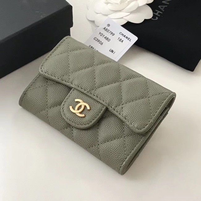 Chanel card holder Calfskin & Gold-Tone Metal A80799 green