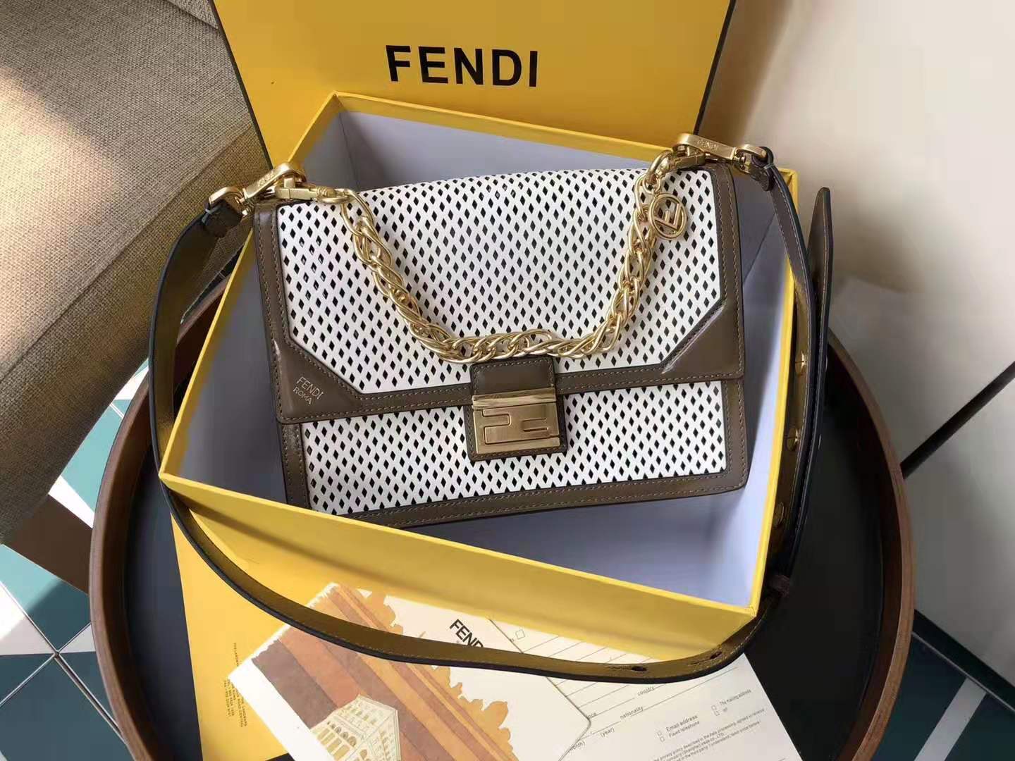 Fendi Original Leather FD6359 White&Brown