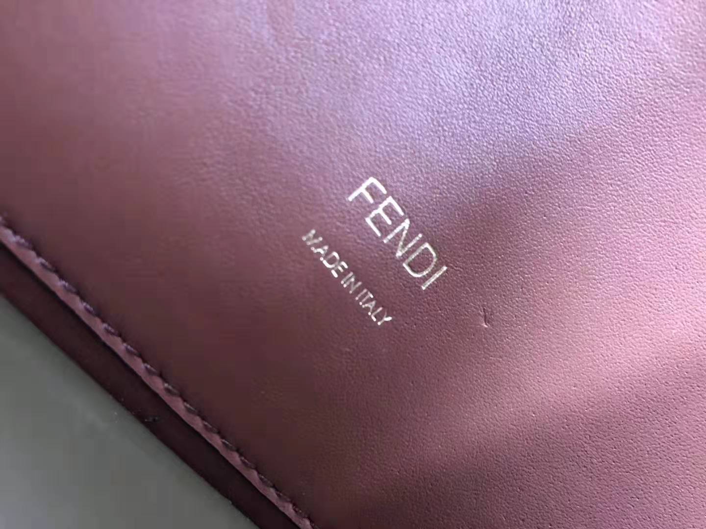 Fendi Original Leather FD6359 White&Brown