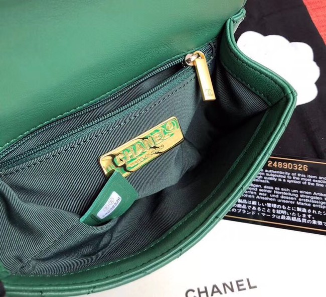 Chanel Original Sheepskin Leather Belt Bag Green 33866 Gold