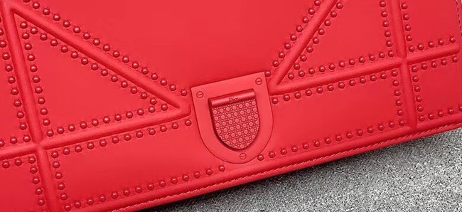 Dior ULTRAMATTE DIORAMA-TAS M0422S red