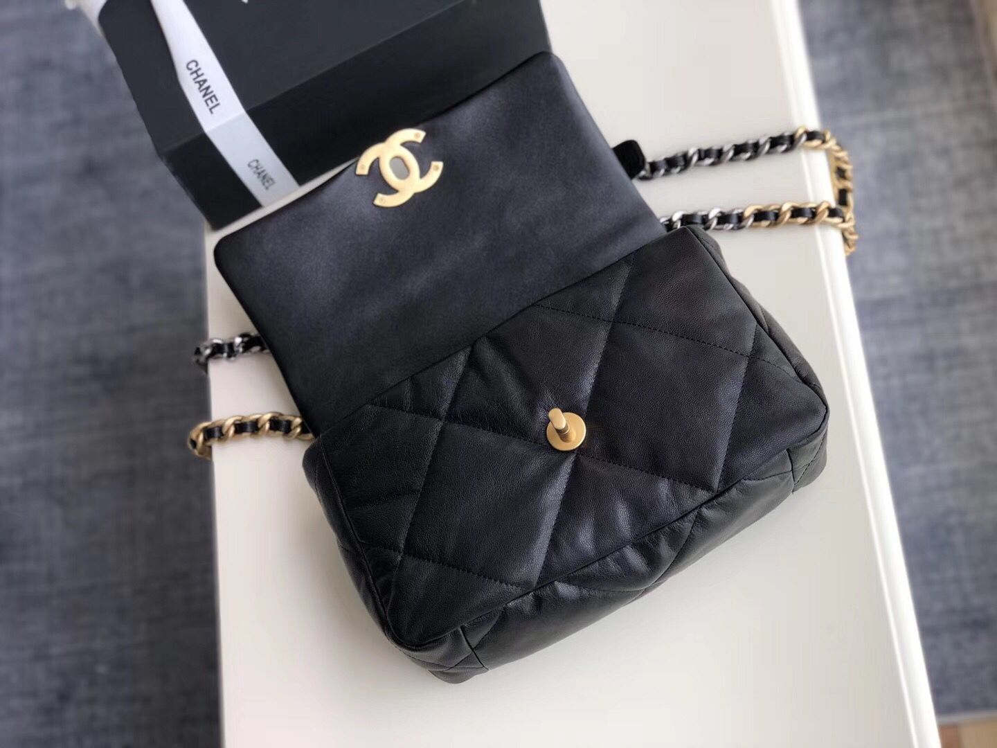 Chanel Original Soft Leather Chain Bag CC9237 Black