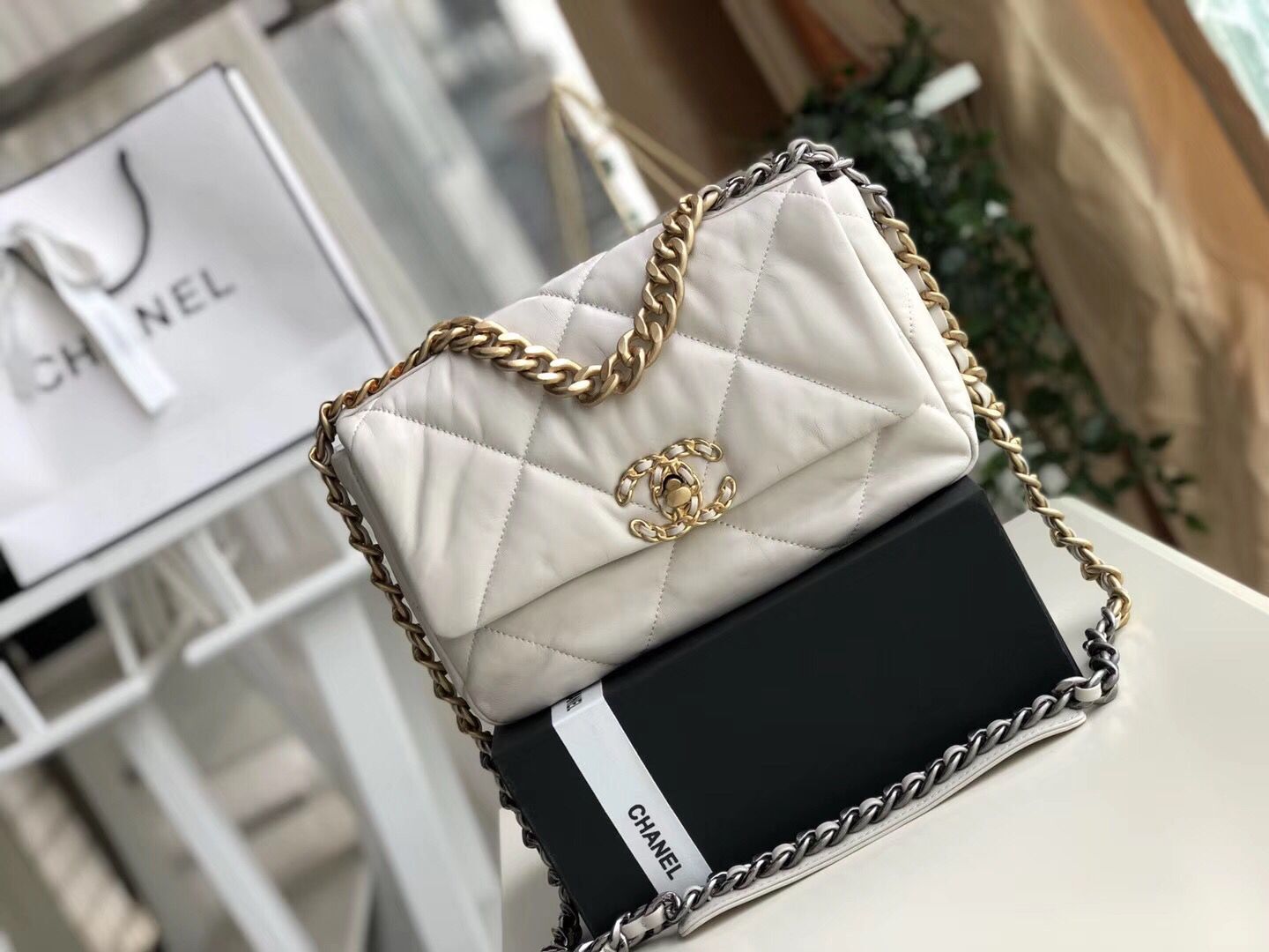 Chanel 19 flap bag AS1160 White