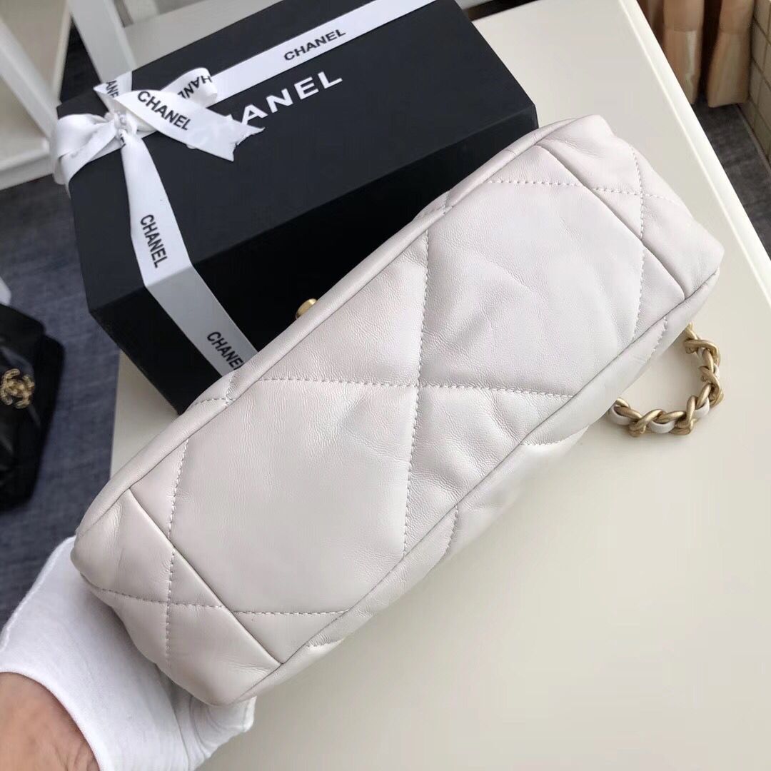 Chanel Original Soft Leather Chain Bag CC9237 White