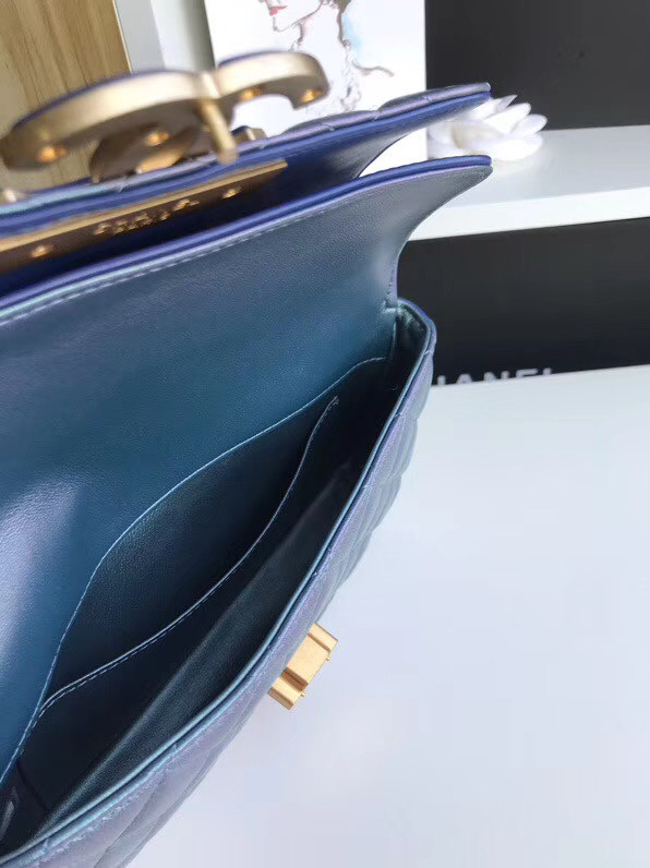 Chanel flap bag Lambskin & Gold-Tone Metal 57275 blue