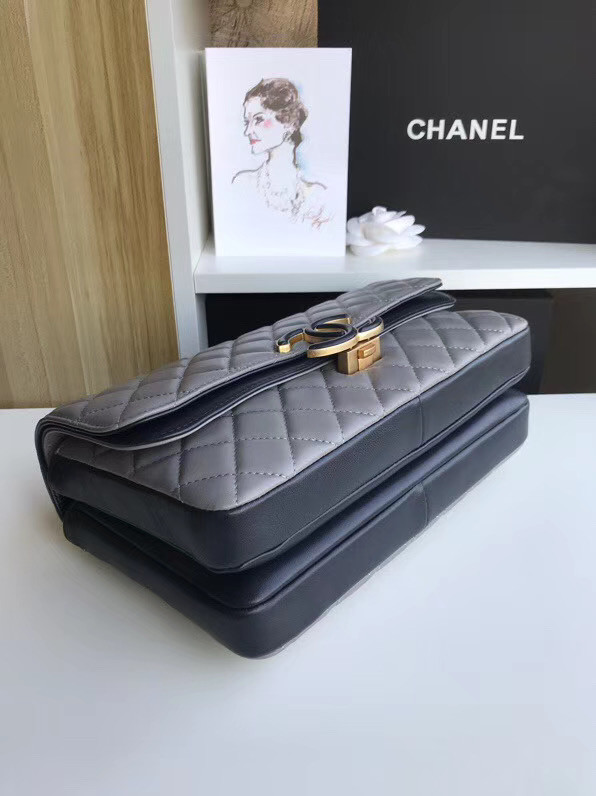 Chanel flap bag Lambskin & Gold-Tone Metal 57276 grey 