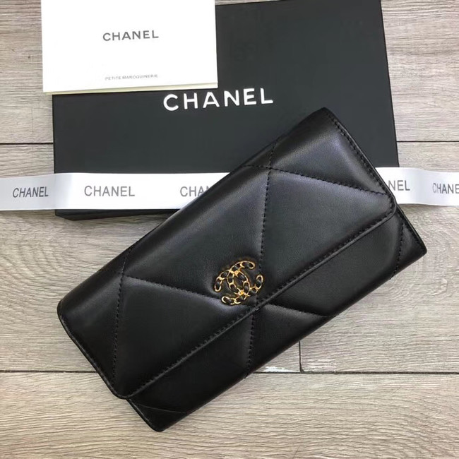 Chanel sheepskin & Gold-Tone Metal Wallet A6871 black