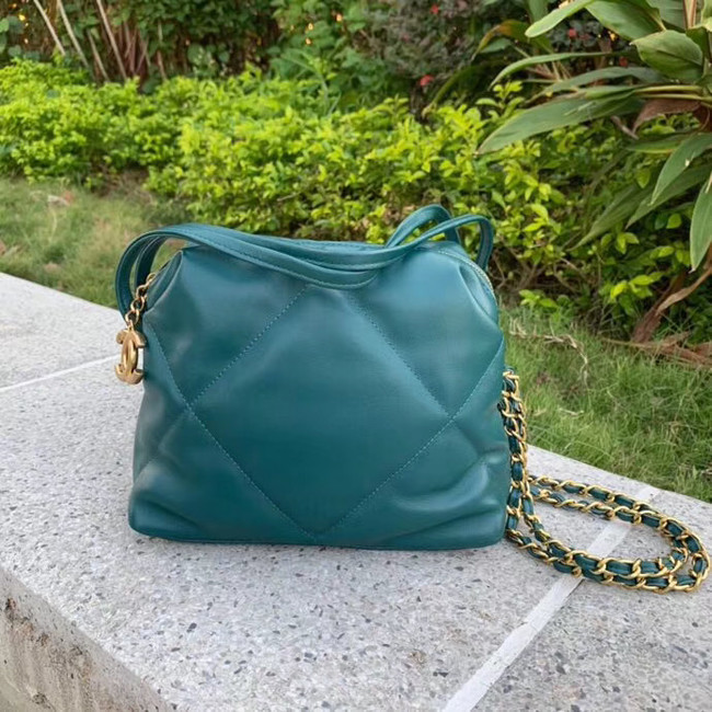 Chanel Original Soft Leather Chain Bag & Gold-Tone Metal AS0781 green